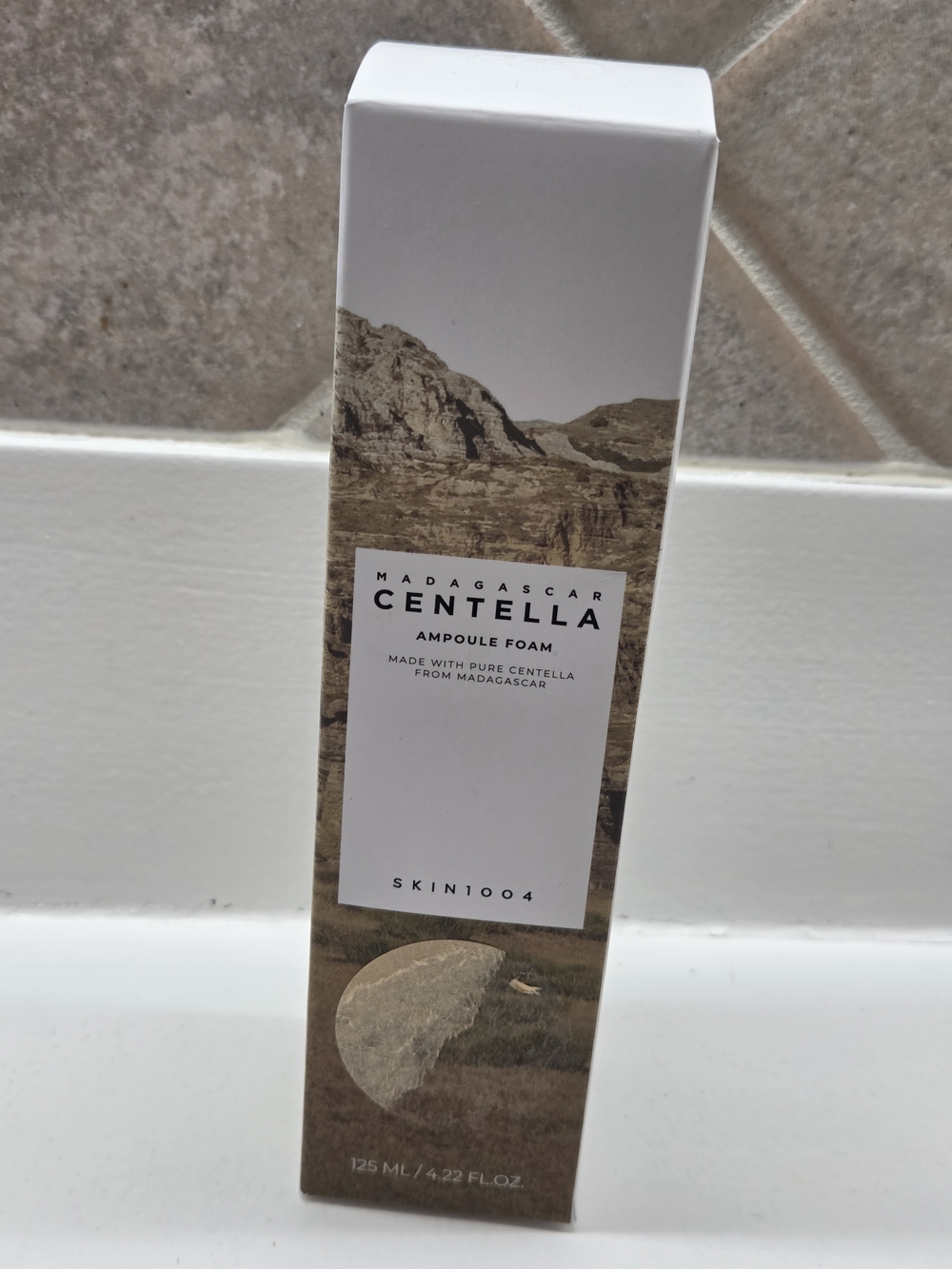 SKIN1004 Madagascar Centella Ampoule Foam - White & Brown Packaging